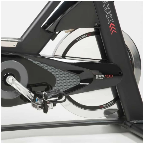 Ποδήλατο Gym Bike με Ζώνη Στήθους SRX-100 Chrono Toorx - Gym Bike με ζώνη στήθους για υψηλής έντασης προπονήσεις! Τροχός βάρους 26kg&nbsp;και μετάδοση κίνησης με ιμάντα και&nbsp;σταθερό γρανάζι. Σύστημα αντίστασης με τακάκια.