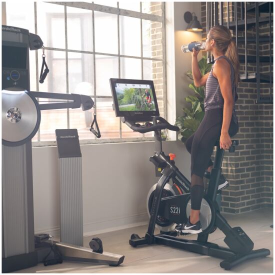 Ποδήλατο γυμναστικής Commercial S22i Studio NordicTrack