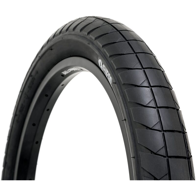 FUEGO_20_TIRE_BLACK-scaled-1.jpg