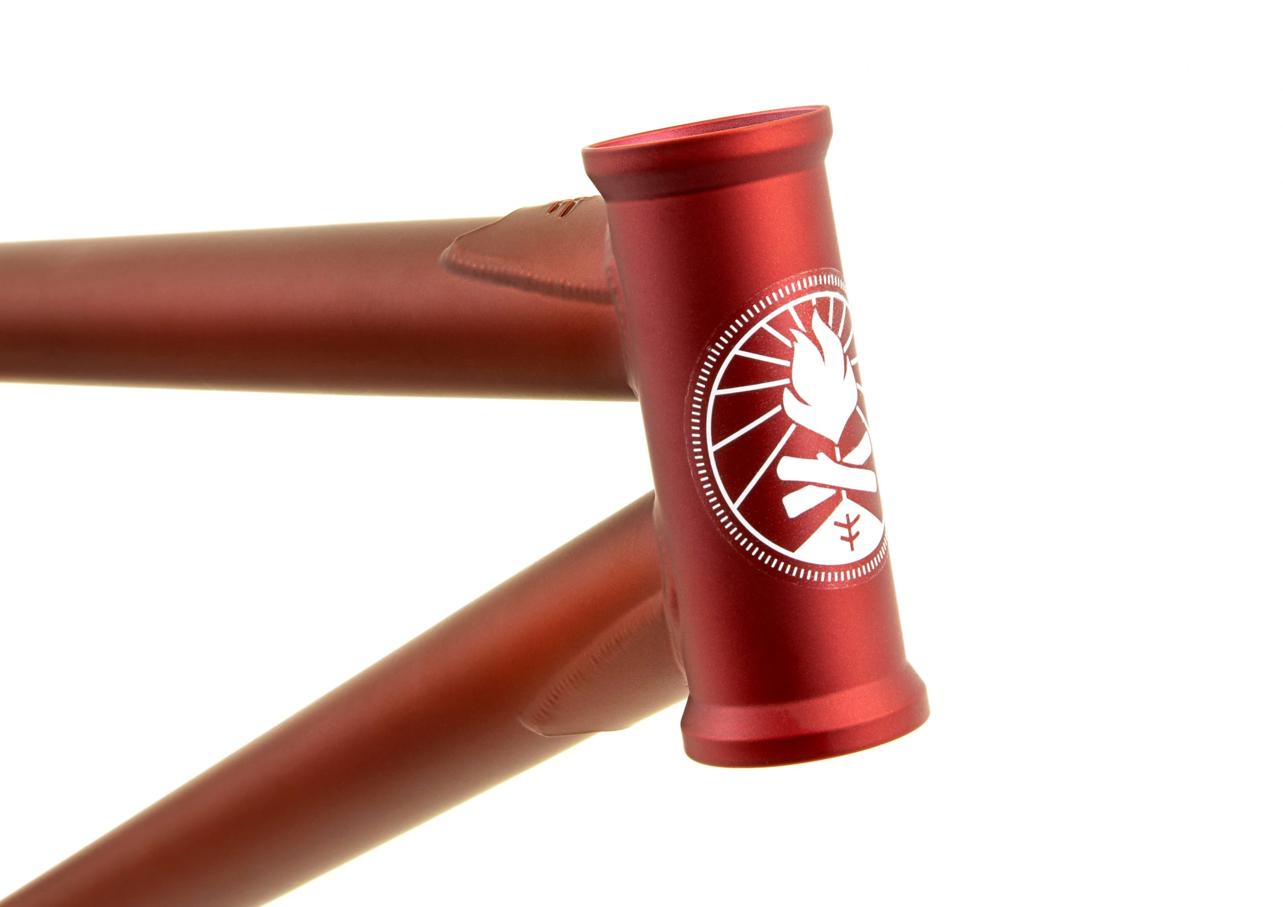FUEGO_FRAME_FLAT_DARK_RED_detail_1-scaled-1.jpg