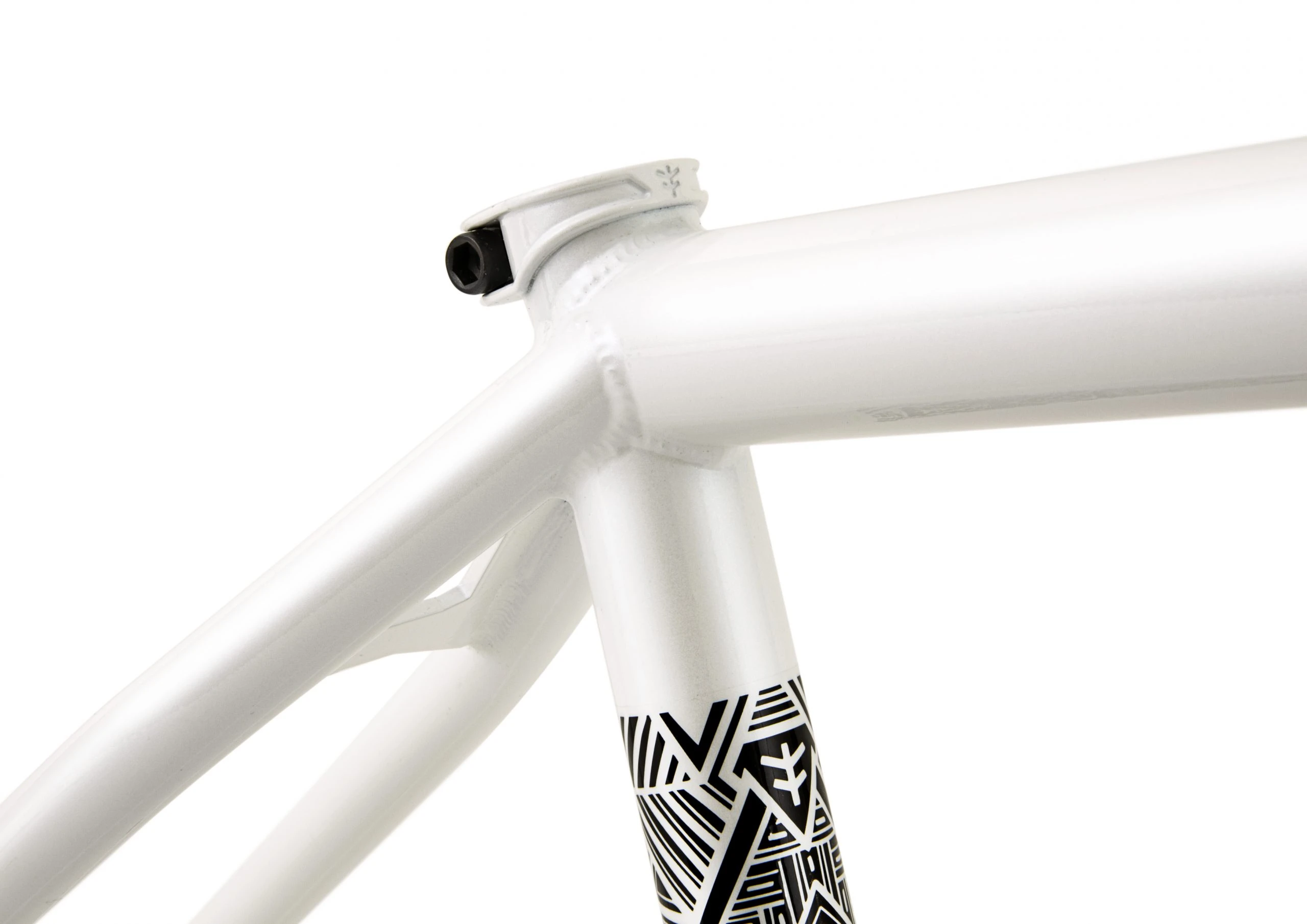 SAVANNA_FRAME_GLOSS_PEARL_WHITE_detail_2-scaled-1.jpg
