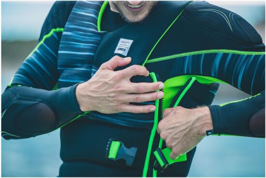 JOBE-UNIFY-SIDE-ENTRY-VEST-BLACK