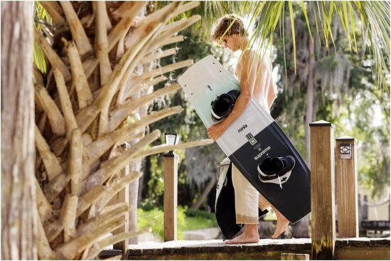 RONIX_SUPREME_WAKEBOARD