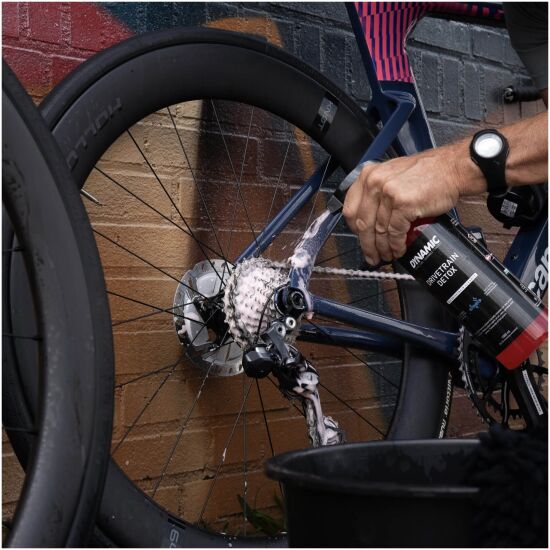 dynamic-bike-care-bio-drivetrain-detox-antriebsreiniger_3-ZOURBAKISPROSHOP