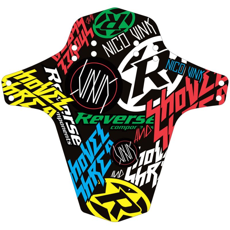 reverse-reverse-mudfender-nico-vink-stickerbomb_1